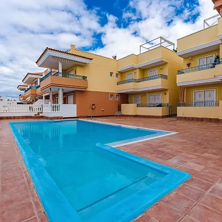 Altovisto Poolview Callao Salvaje